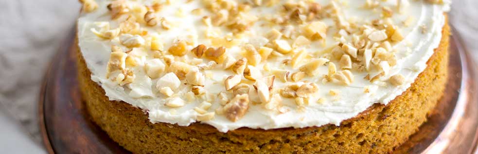 01 Pastel de Pltano Glaseado con Queso Crema