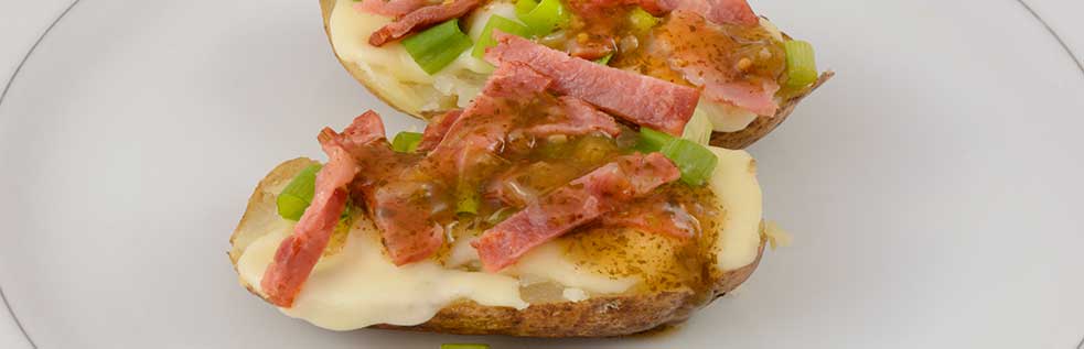 02 Baked Potatoes With Bacon